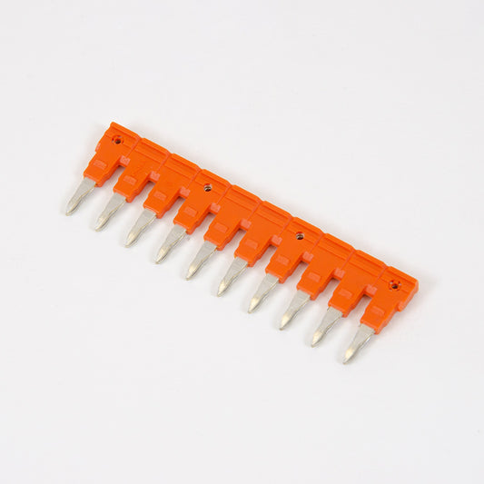 ONKA 10/10 Pistokkeellinen 10-säikeinen harjansilta eristetty 10mm2 ruuviliittimelle, 1060124